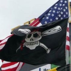 American_Pirate_Flags